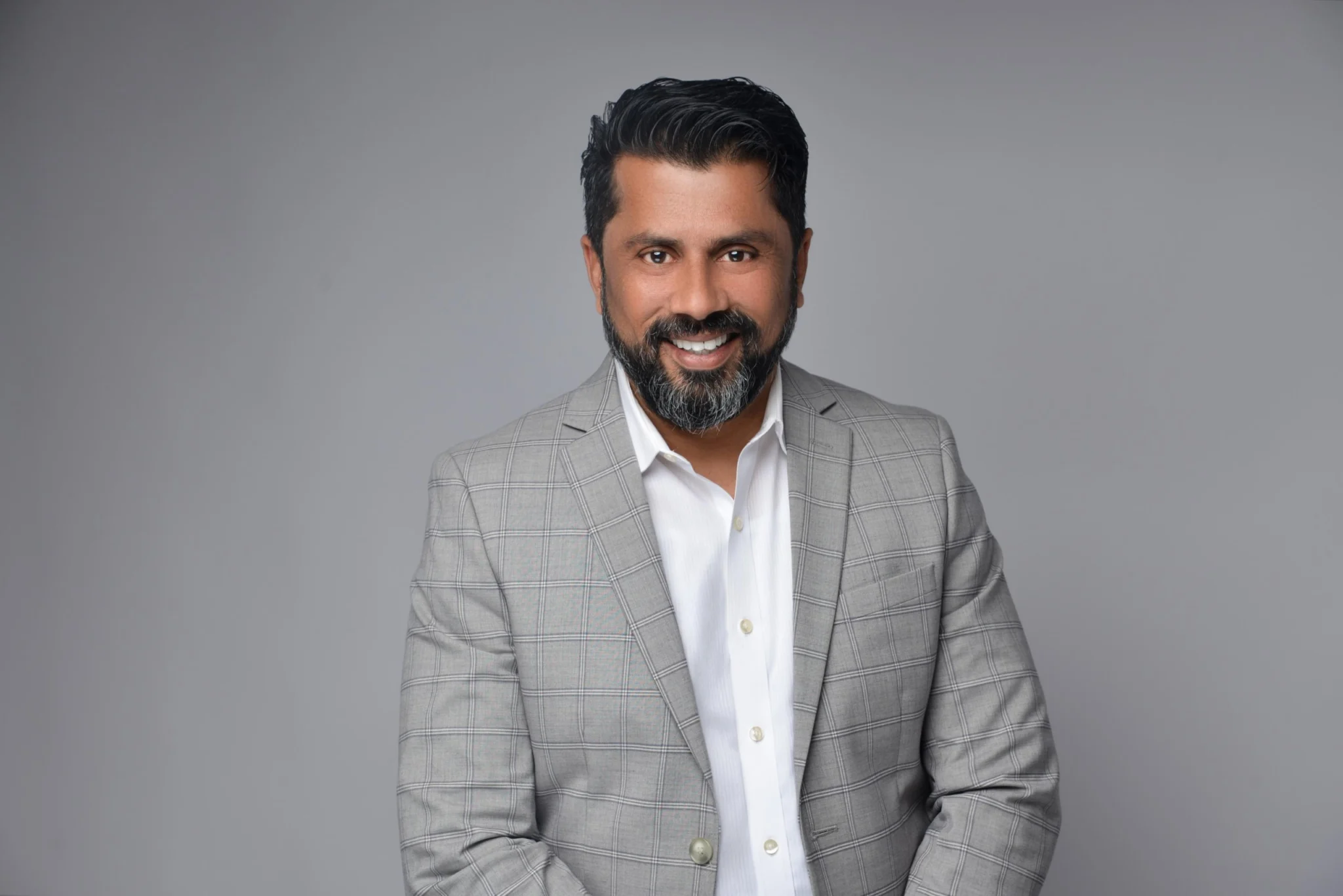 Saeed Anwar, Real Estate Broker with Royal LePage Signature Realty